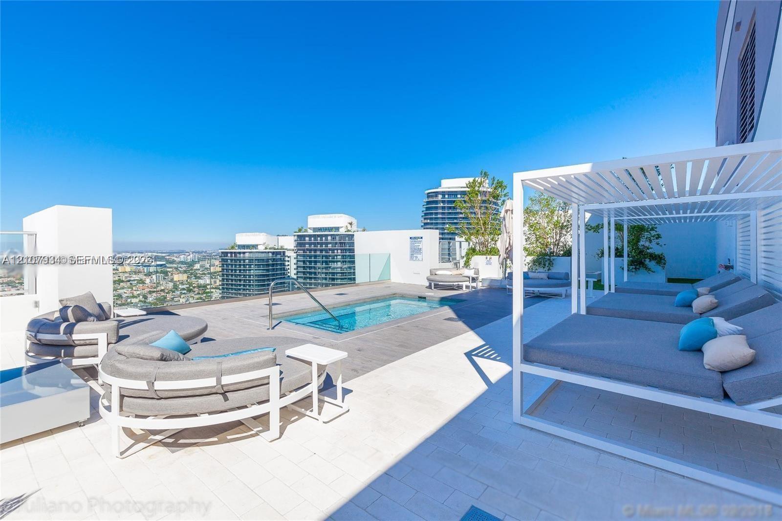 1010 Brickell Avenue 3508 Property Photo 18