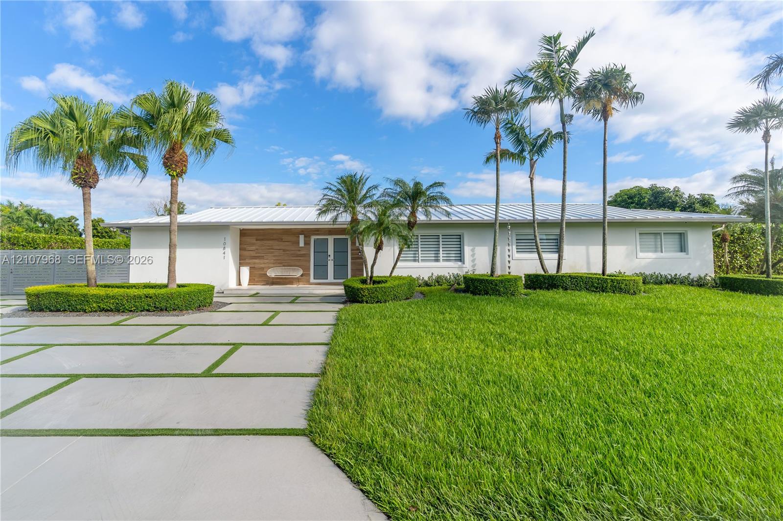 10841 Sw 126th Street Property Photo 1