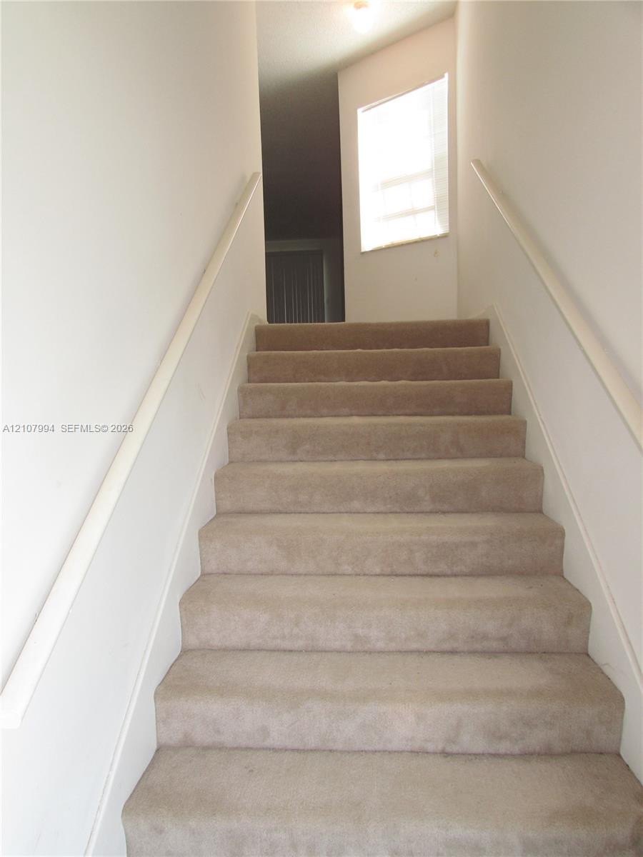 2654 Se 20th Court 206-d Property Photo 24