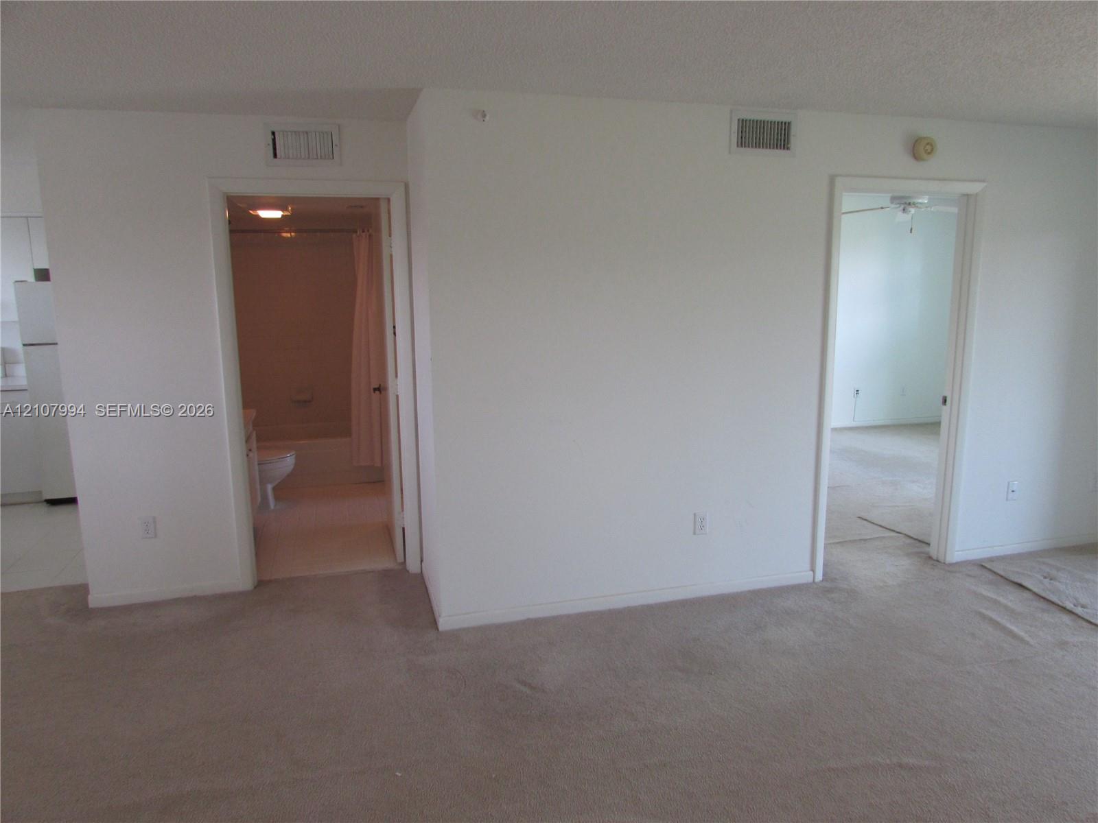 2654 Se 20th Court 206-d Property Photo 27
