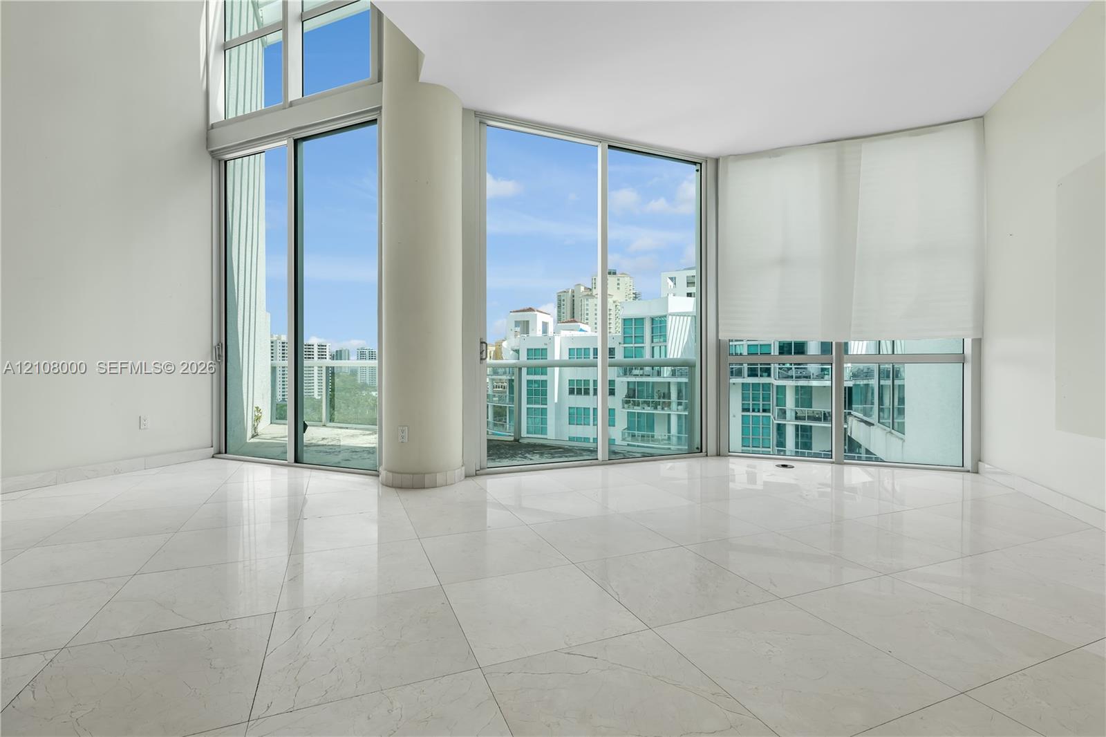 A12108000 Property Photo 5