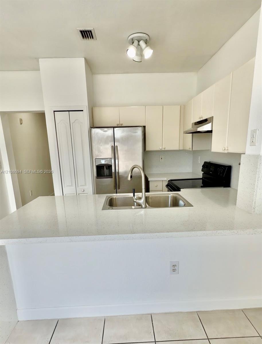 7080 Nw 177th Street 209-13 Property Photo 4