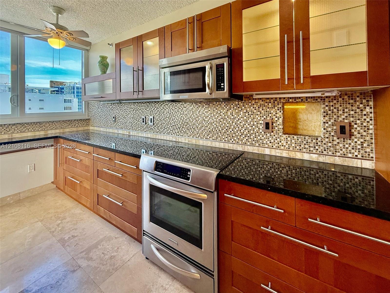 6422 Collins Avenue 1403 Property Photo 10