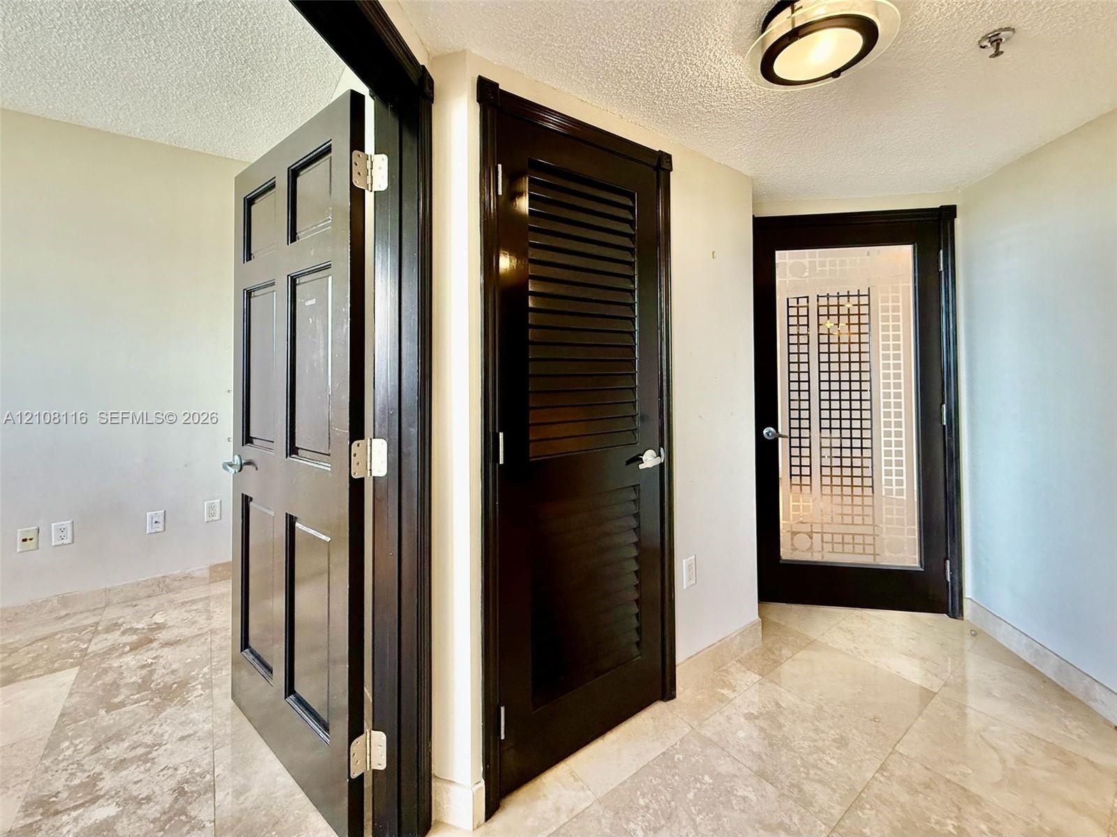 6422 Collins Avenue 1403 Property Photo 15