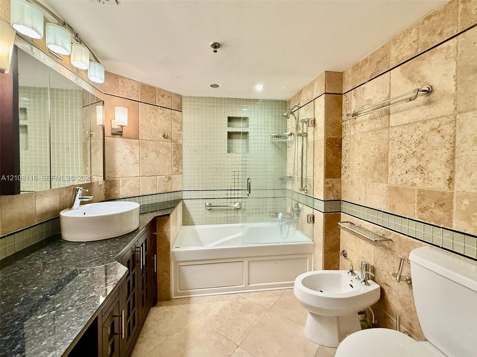 6422 Collins Avenue 1403 Property Photo 21