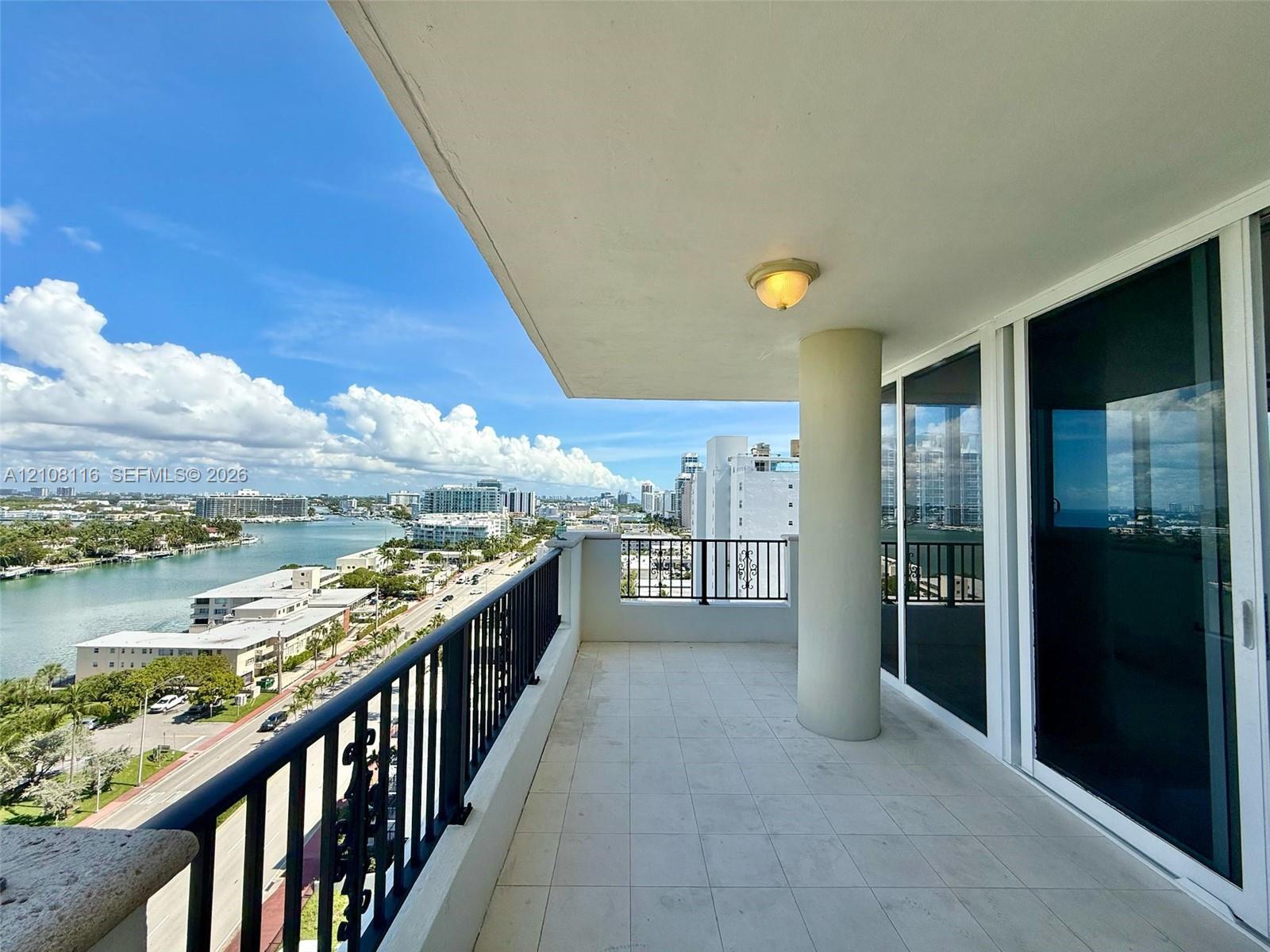 6422 Collins Avenue 1403 Property Photo 24