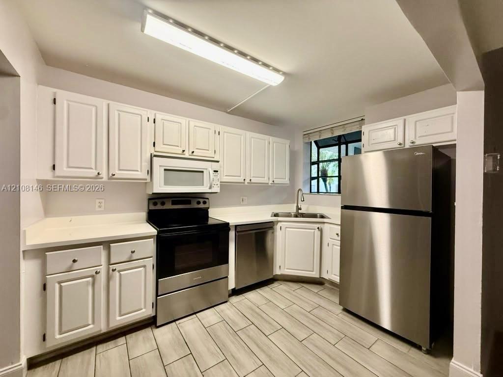 1258 S Military Trail 813 Property Photo 5