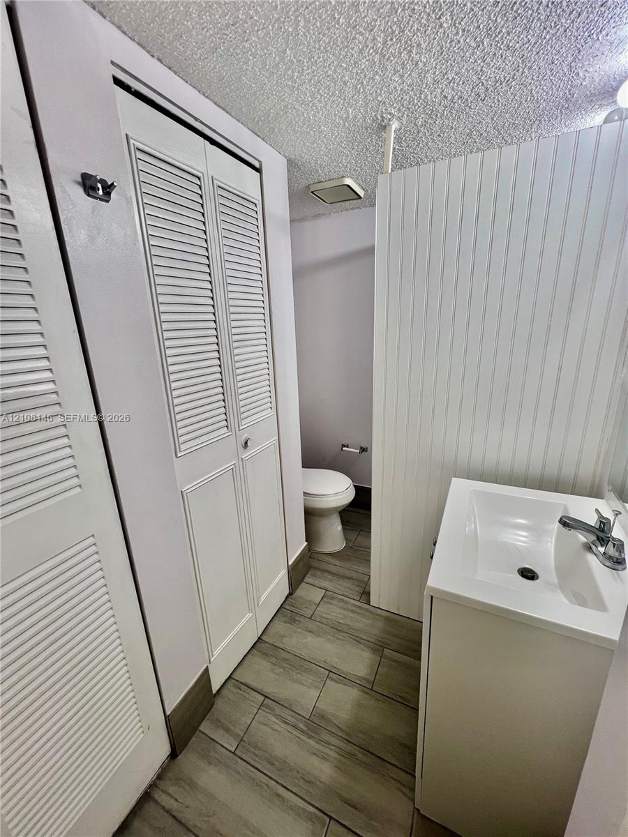 1258 S Military Trail 813 Property Photo 14
