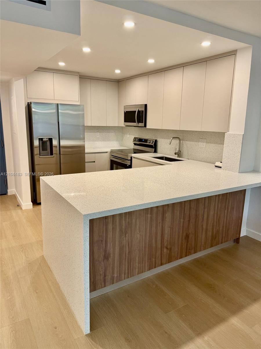 101 Ocean Lane Drive 205 Property Photo 1