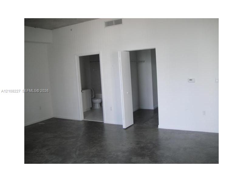 133 2 Avenue 2908 Property Photo 6