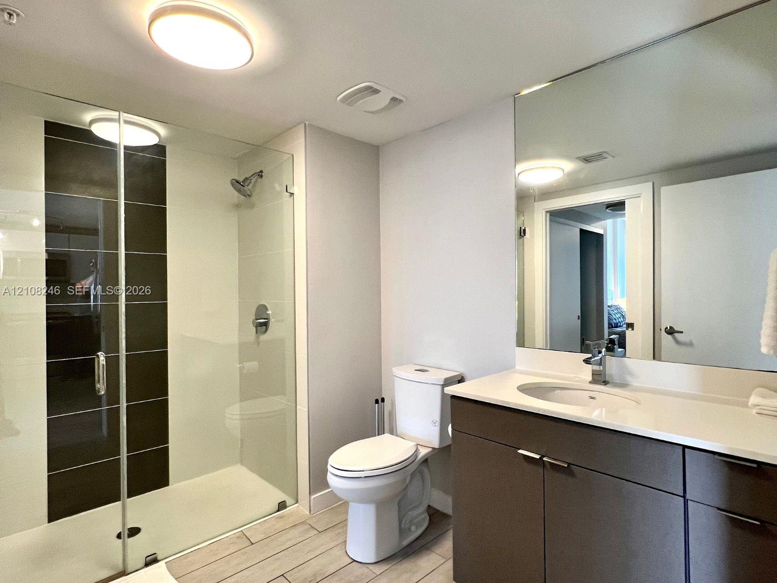 321 Ne 26th Street Ph910 Property Photo 15