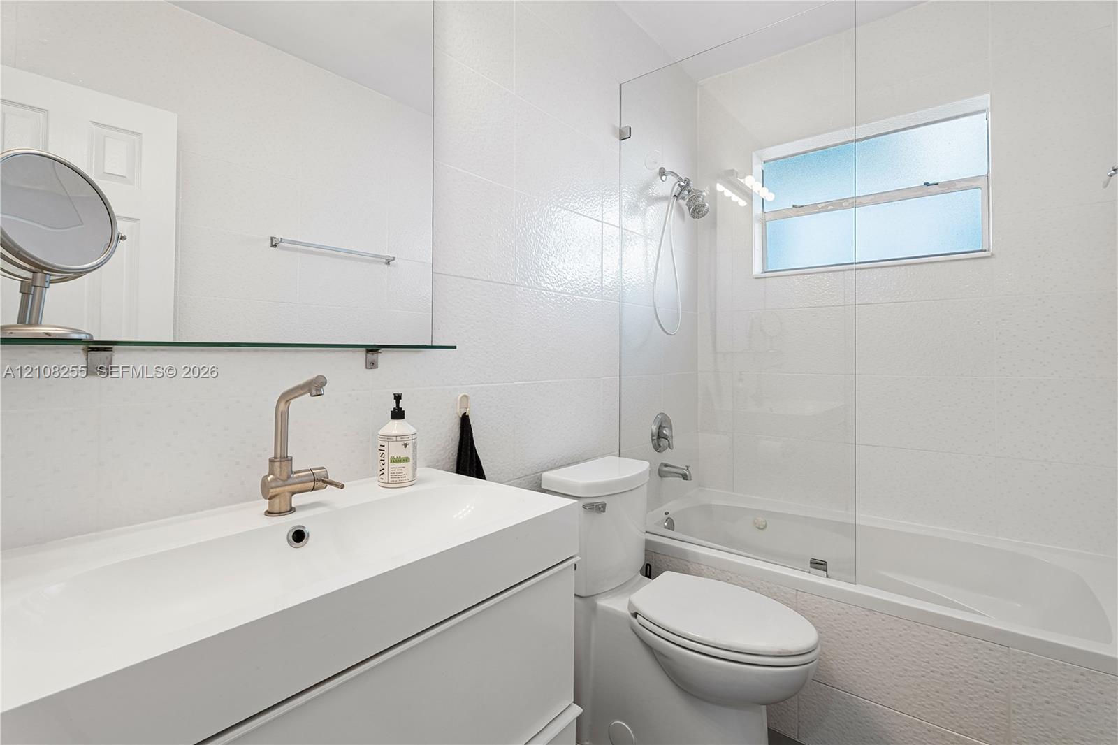 1650 Ne 171st Street Property Photo 17