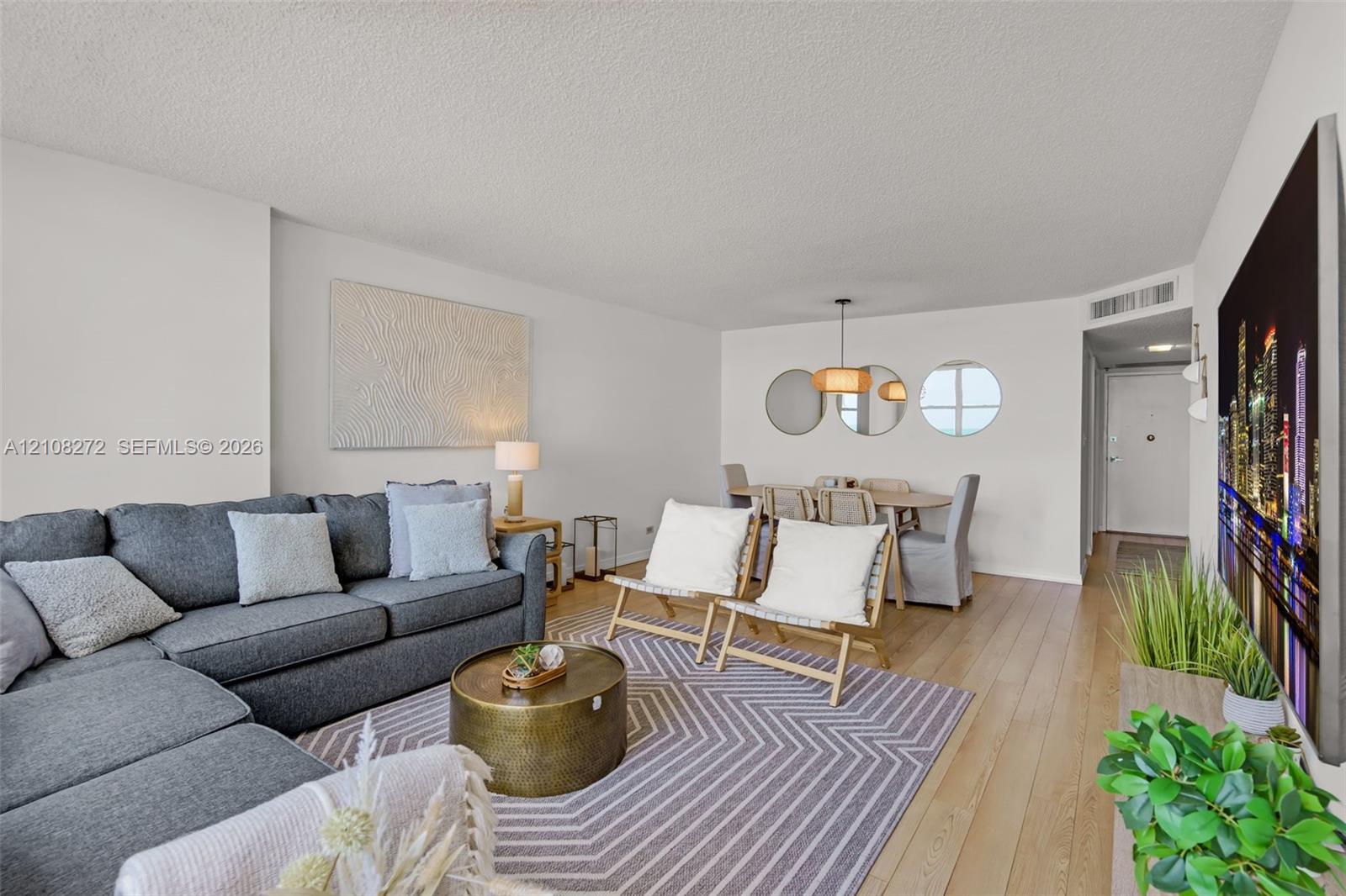 6039 Collins Avenue 519 Property Photo 5