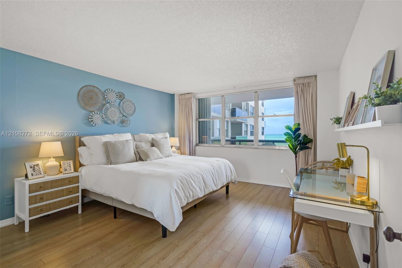 6039 Collins Avenue 519 Property Photo 17