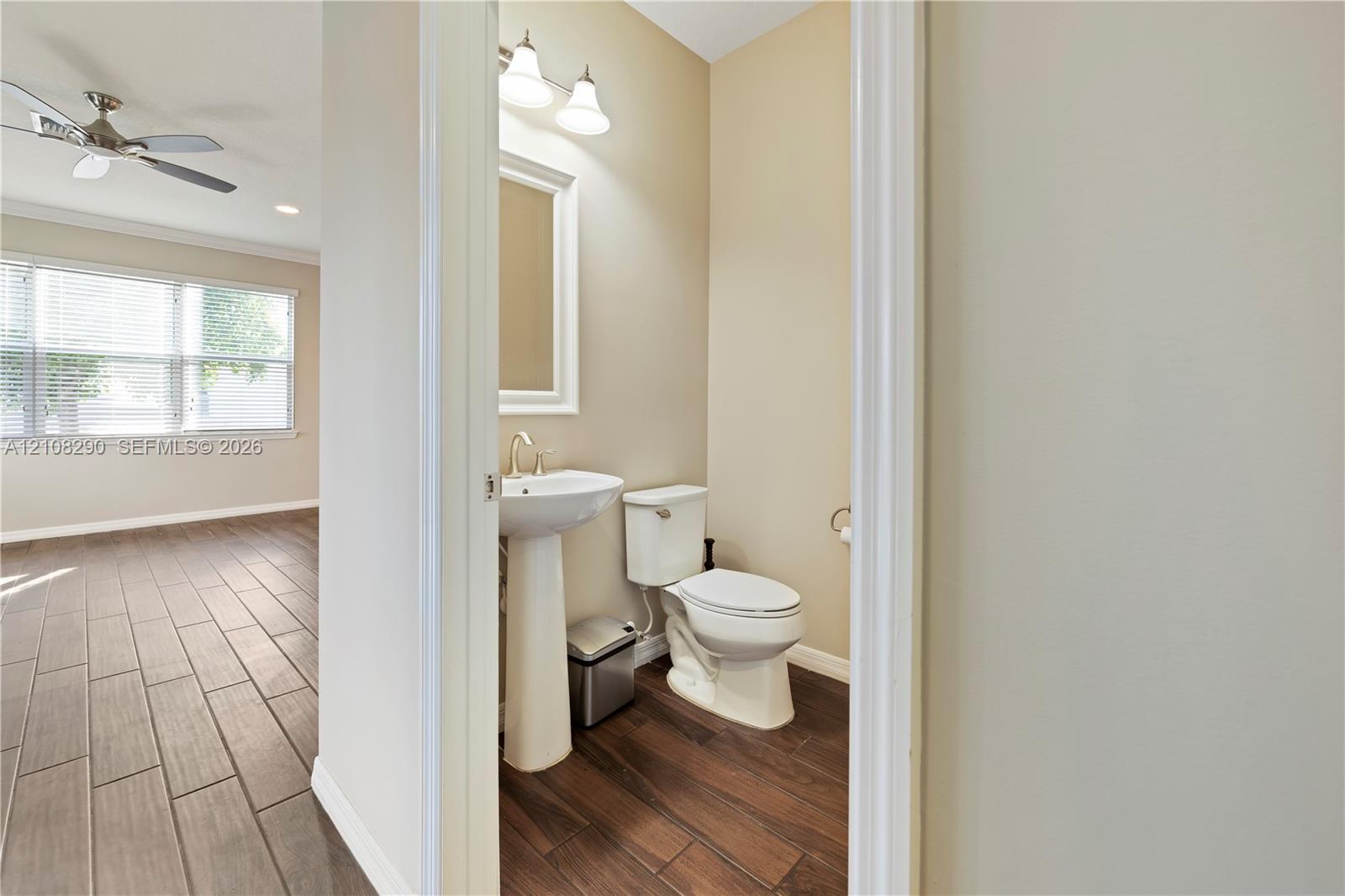 945 Banyan Drive 1 Property Photo 10