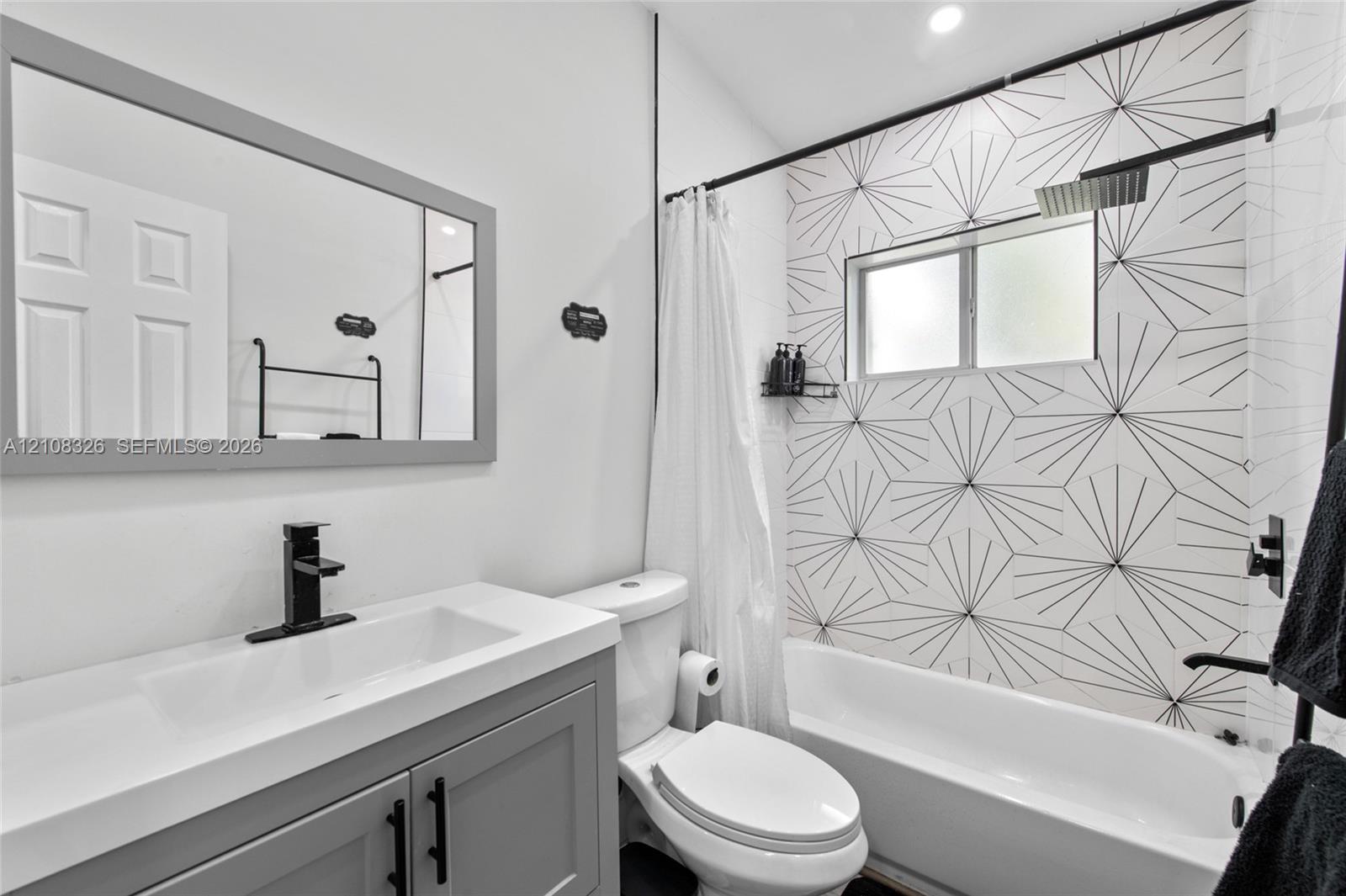1704 Sw 9th Street 0 Property Photo 11