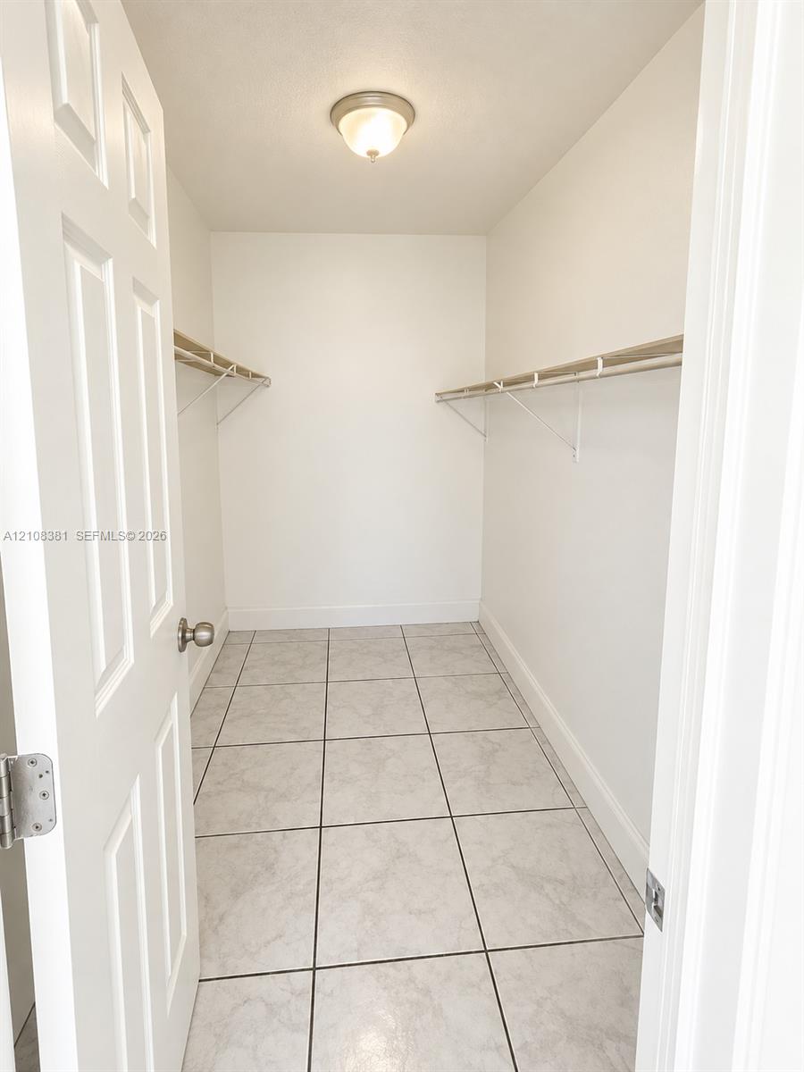 621 Nw 177th Street 101 Property Photo 7