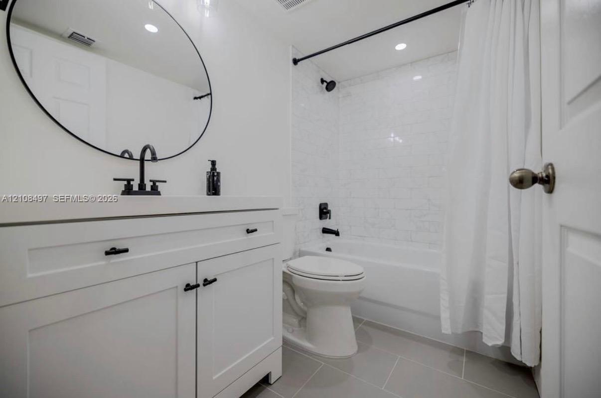 6245 Sw 47th Manor 101 Property Photo 12