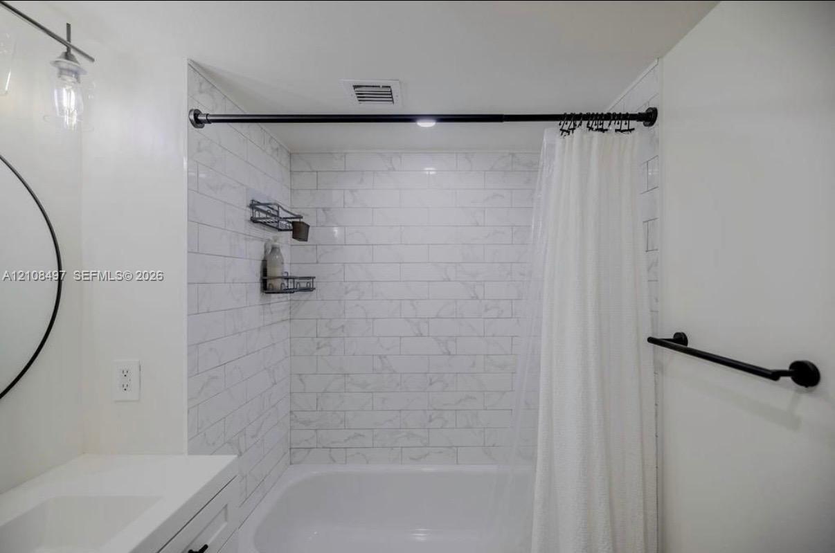 6245 Sw 47th Manor 101 Property Photo 14