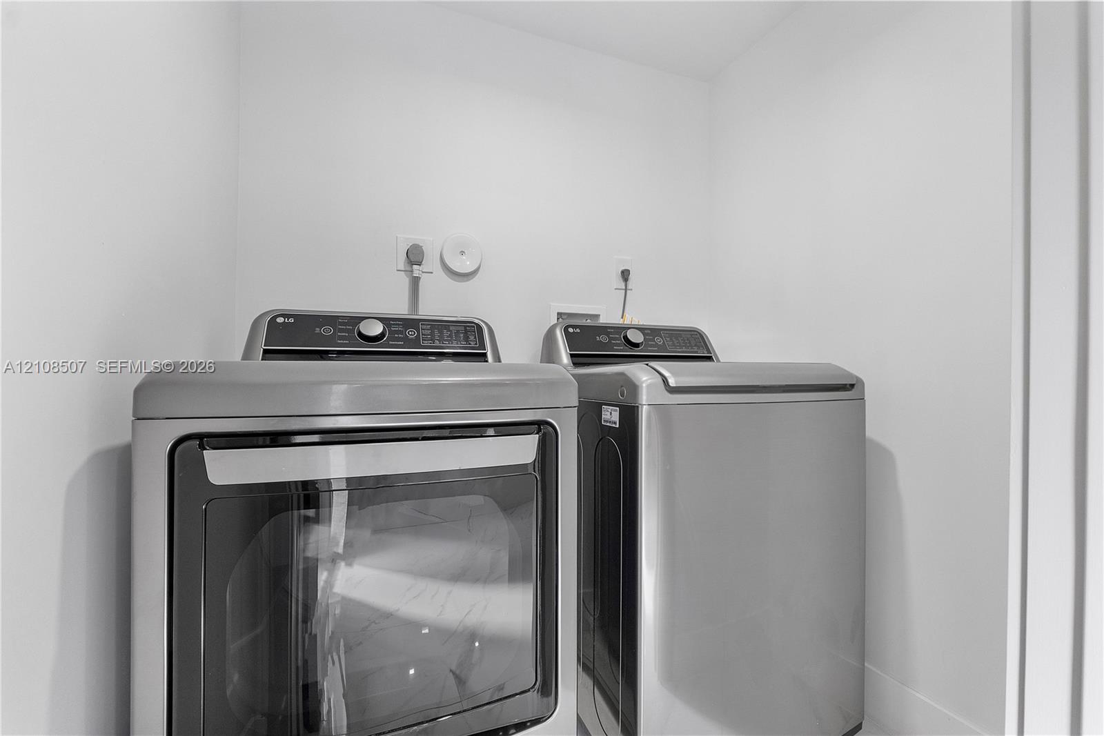 451 Sw 38th Terrace Property Photo 19