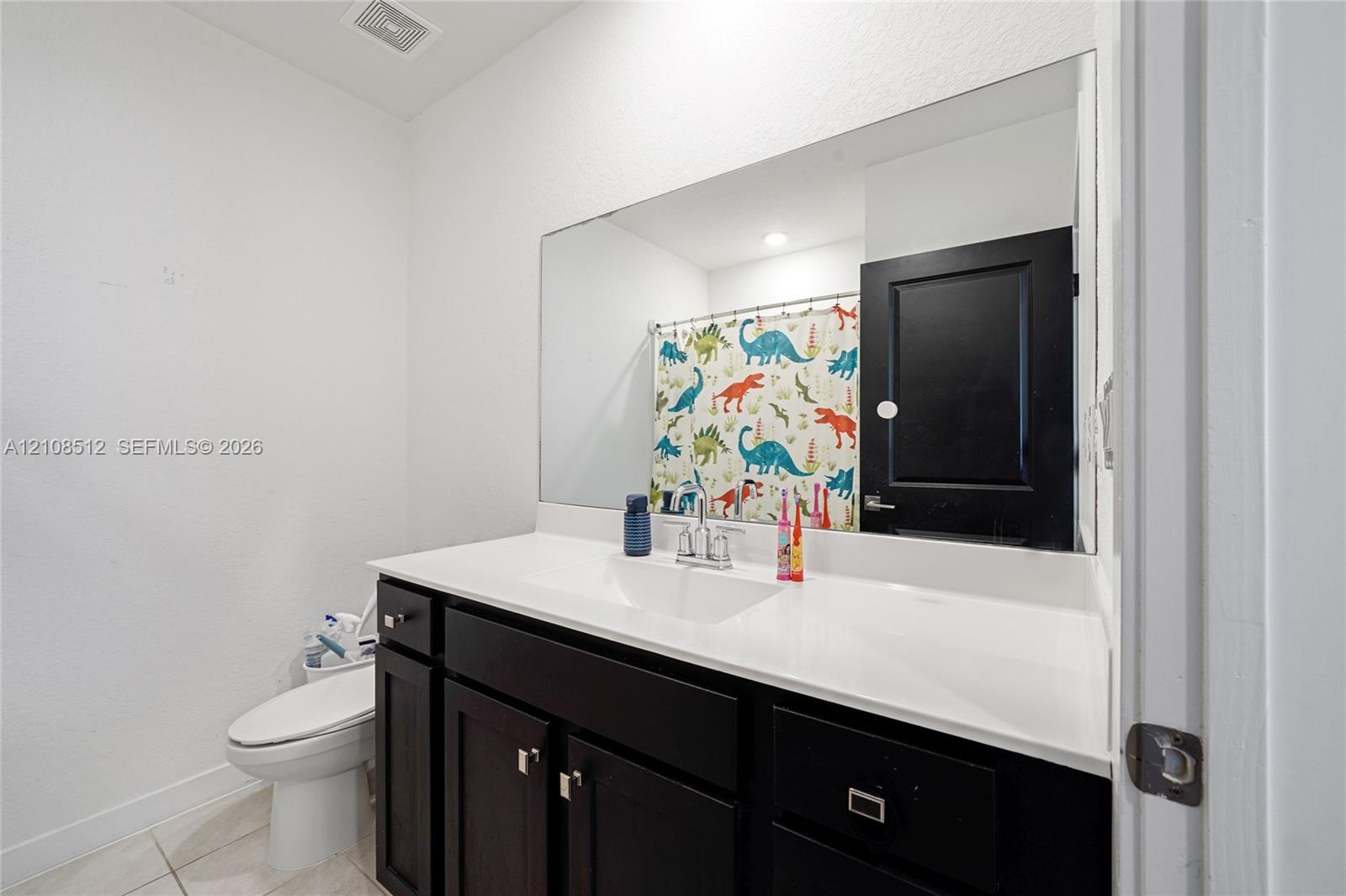572 Ne 6th Place Property Photo 11