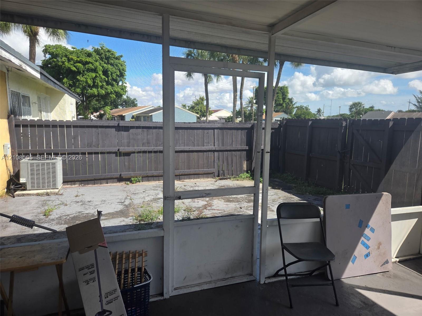 18051 Nw 41st Place Property Photo 10