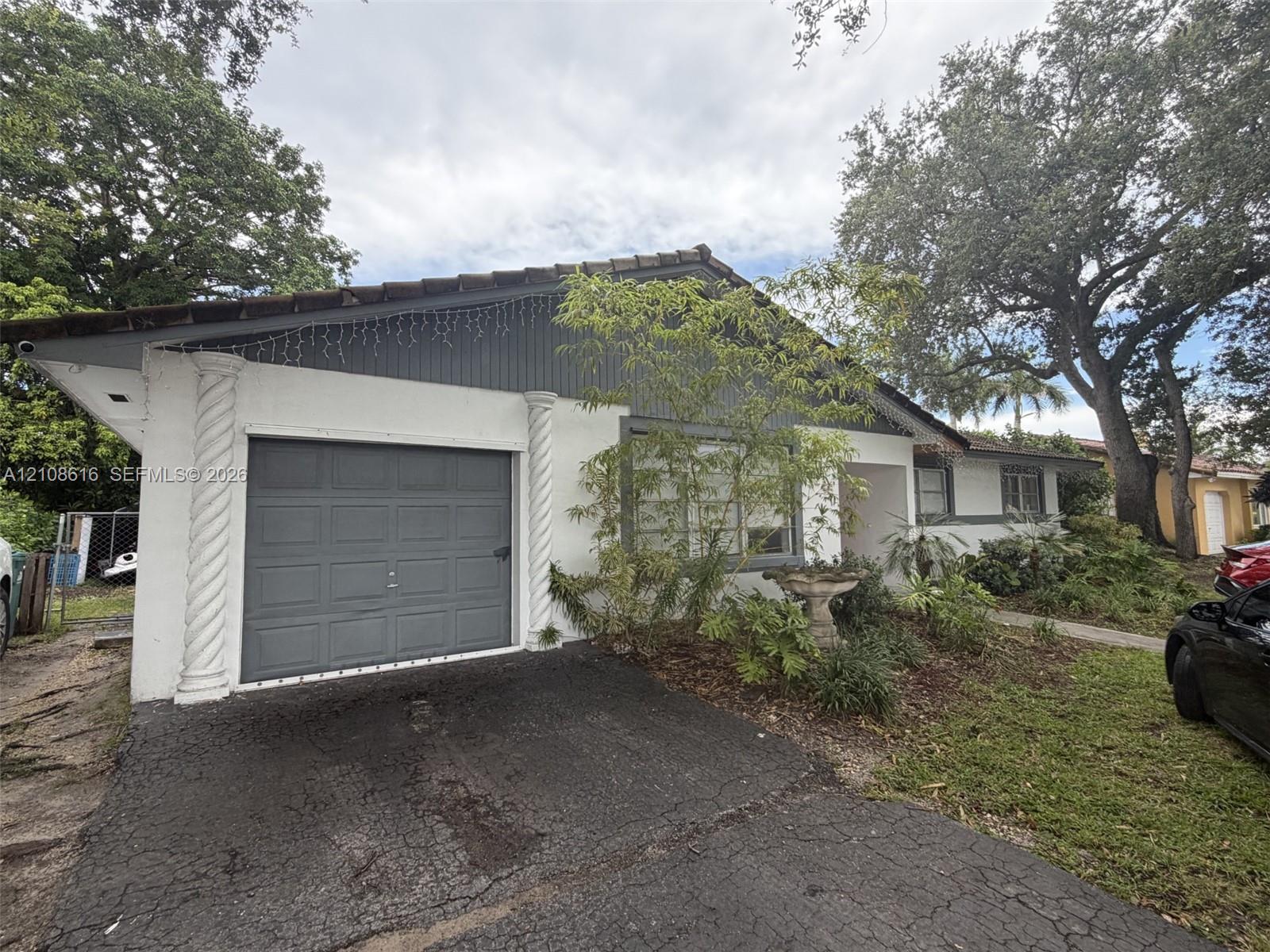 7245 Sw 140th Court Property Photo 1