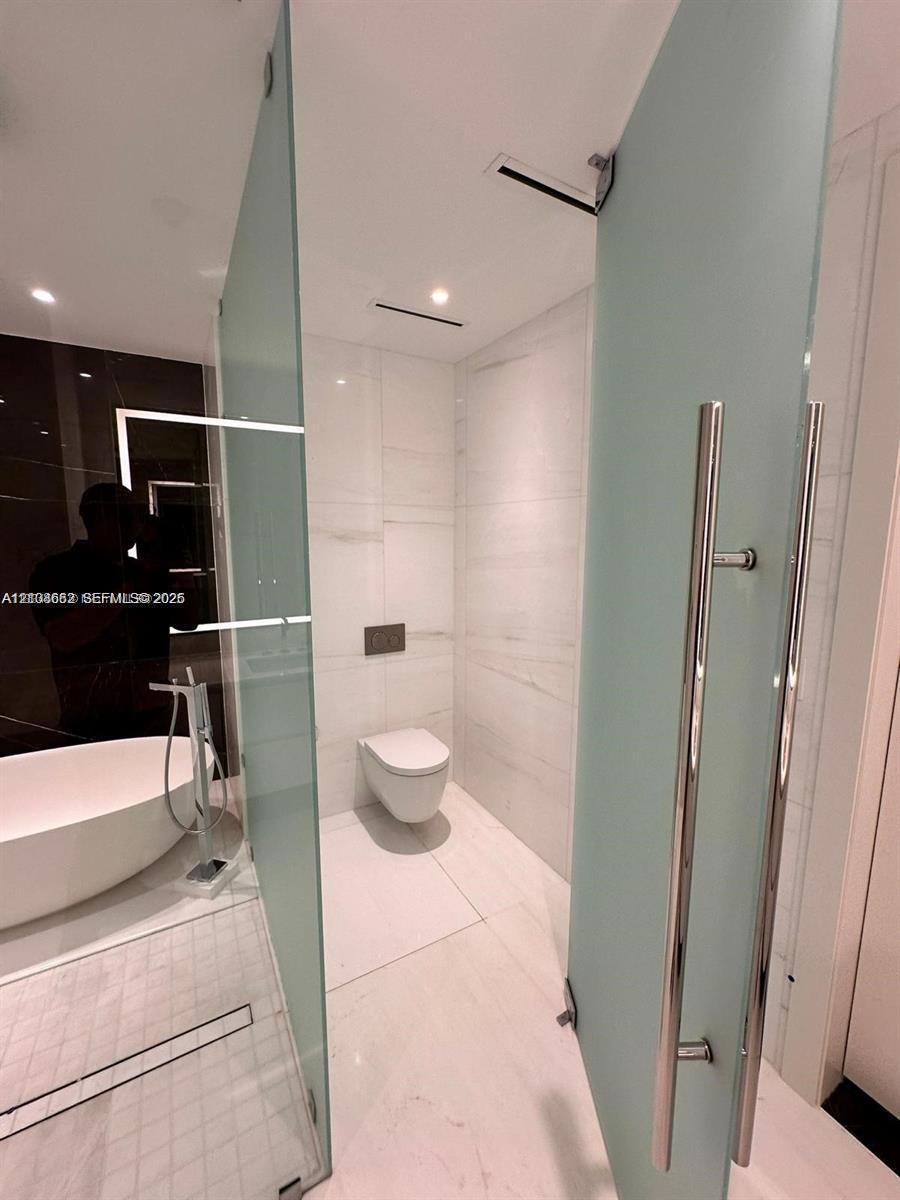 300 Biscayne Boulevard 2709w Property Photo 15