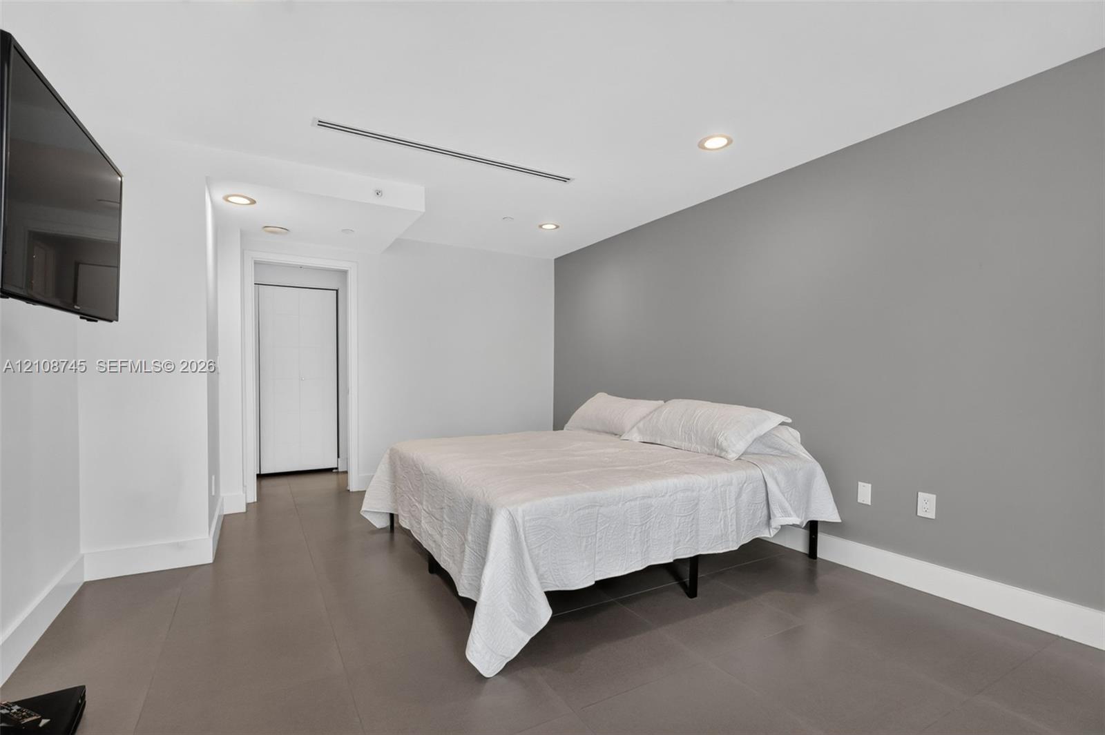 4000 Island Boulevard 503 Property Photo 14