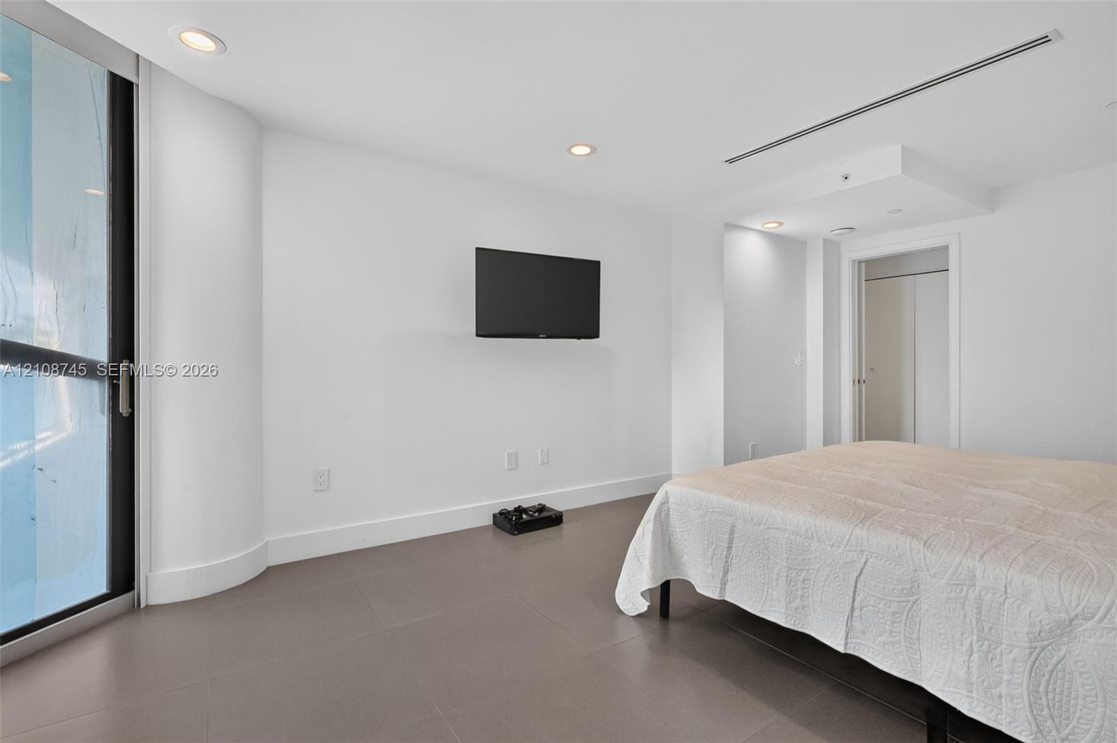 4000 Island Boulevard 503 Property Photo 16