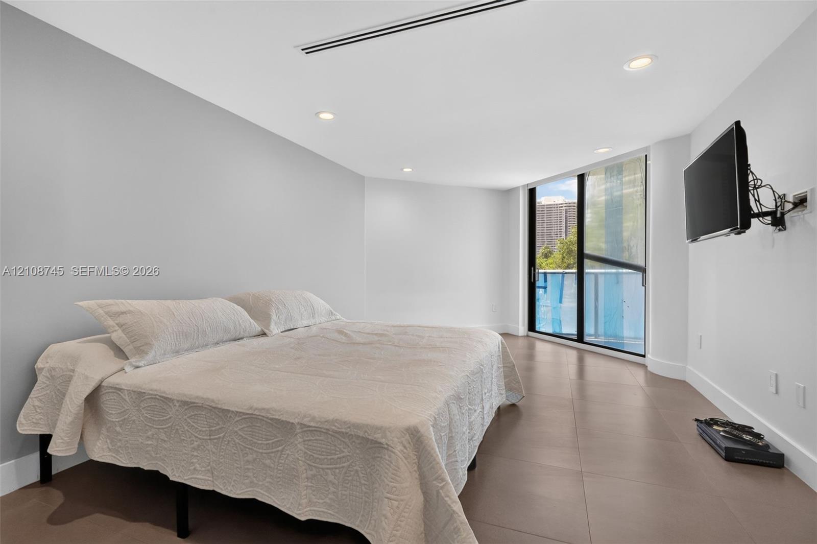 4000 Island Boulevard 503 Property Photo 18