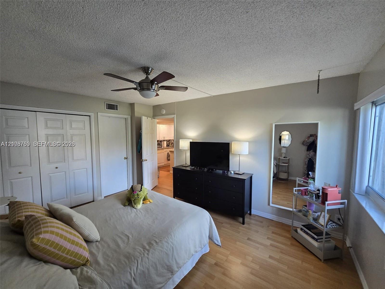 140 Lakeview Drive 111 Property Photo 17