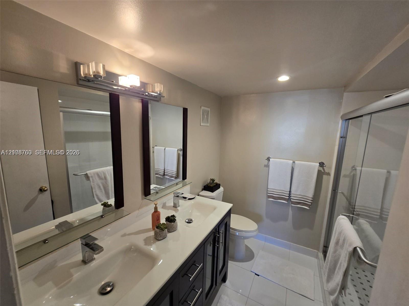 140 Lakeview Drive 111 Property Photo 22