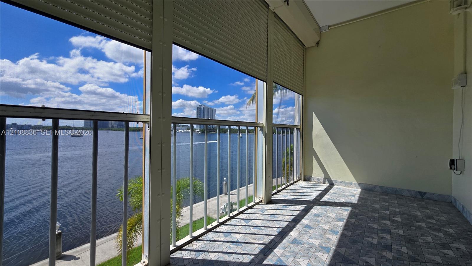 3000 Marcos Drive P304 Property Photo 1