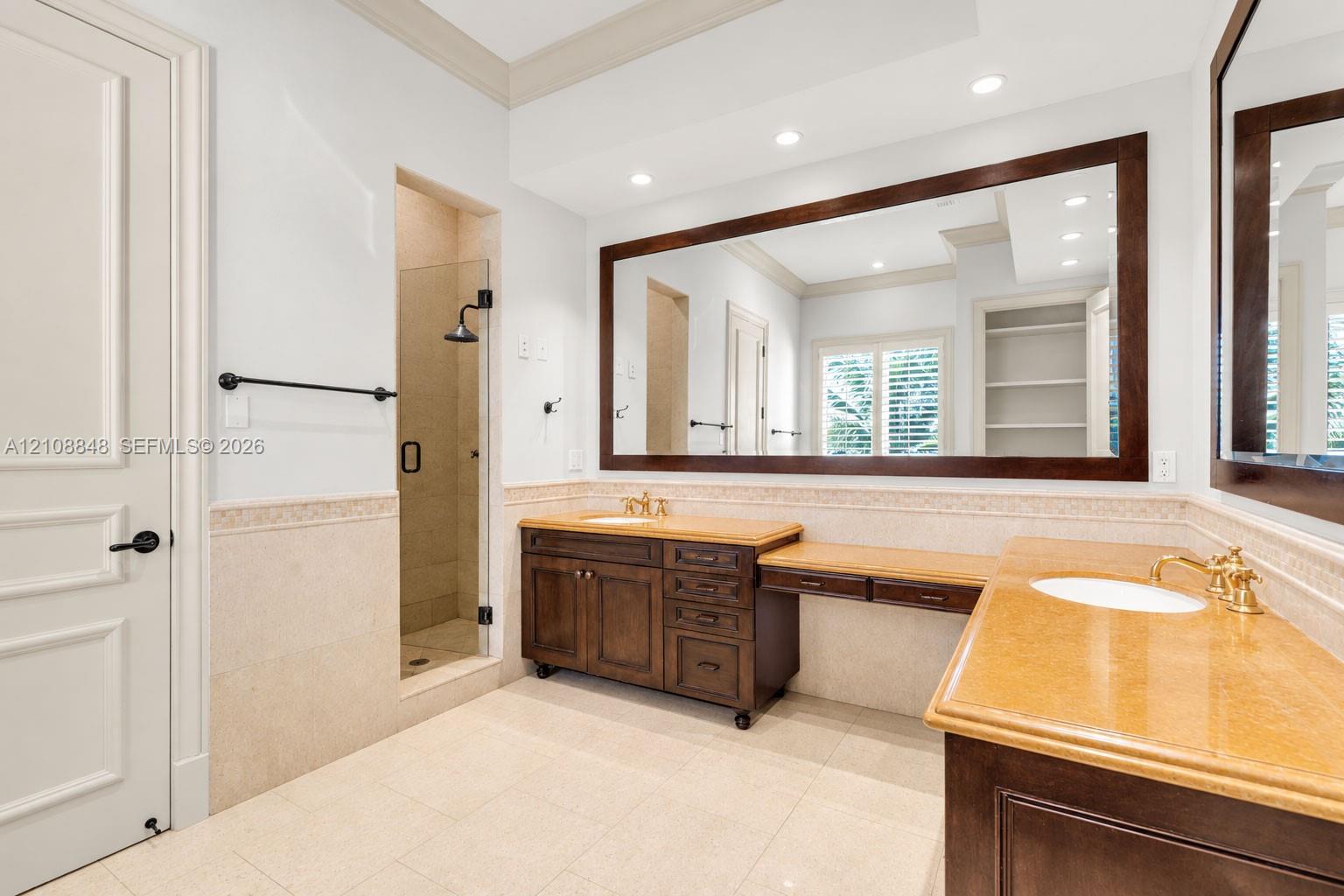 4815 University Drive Property Photo 12