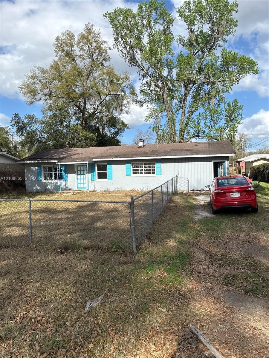 2831 Se 28th Road Property Photo 8