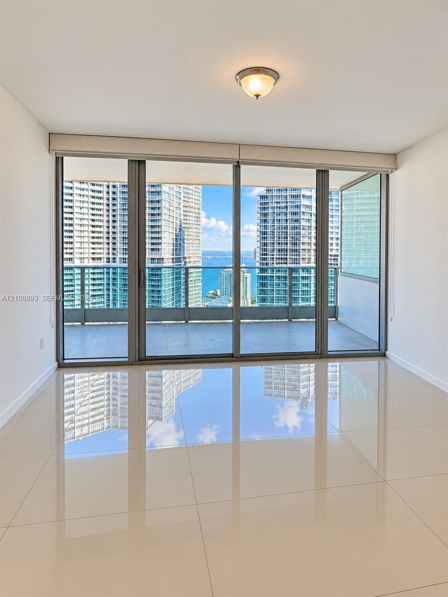 200 Biscayne Boulevard Way 3306 Property Photo 1