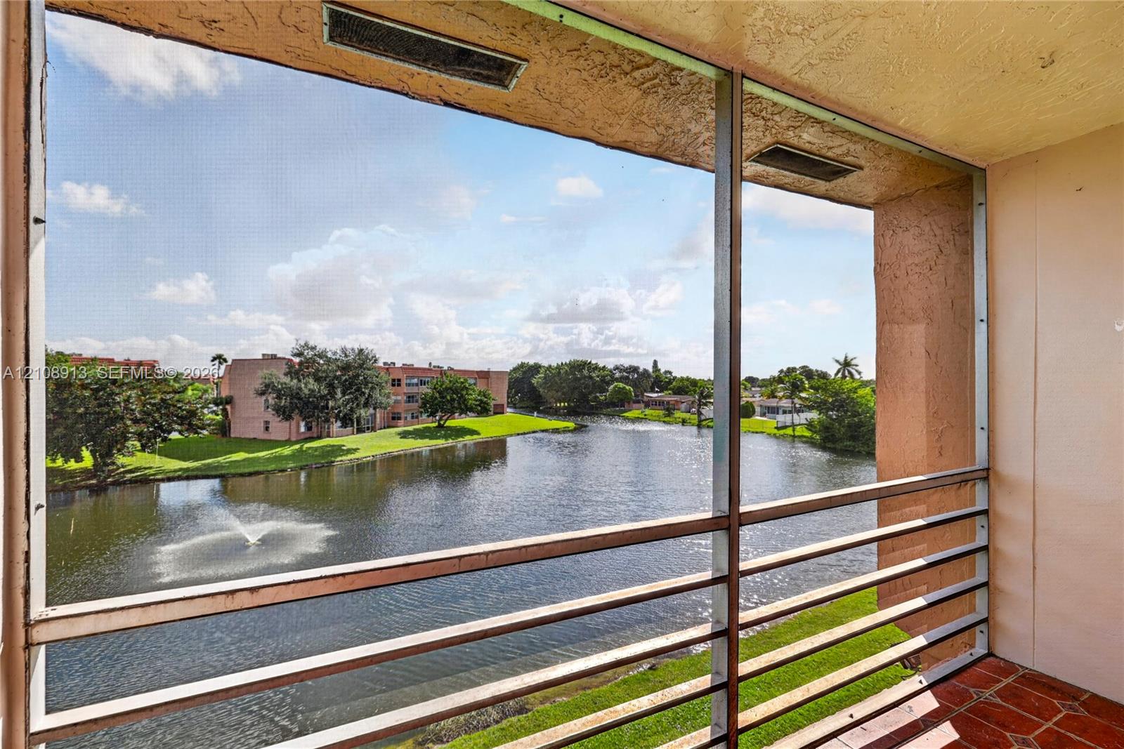 9900 Sunrise Lakes Boulevard 308 Property Photo 1