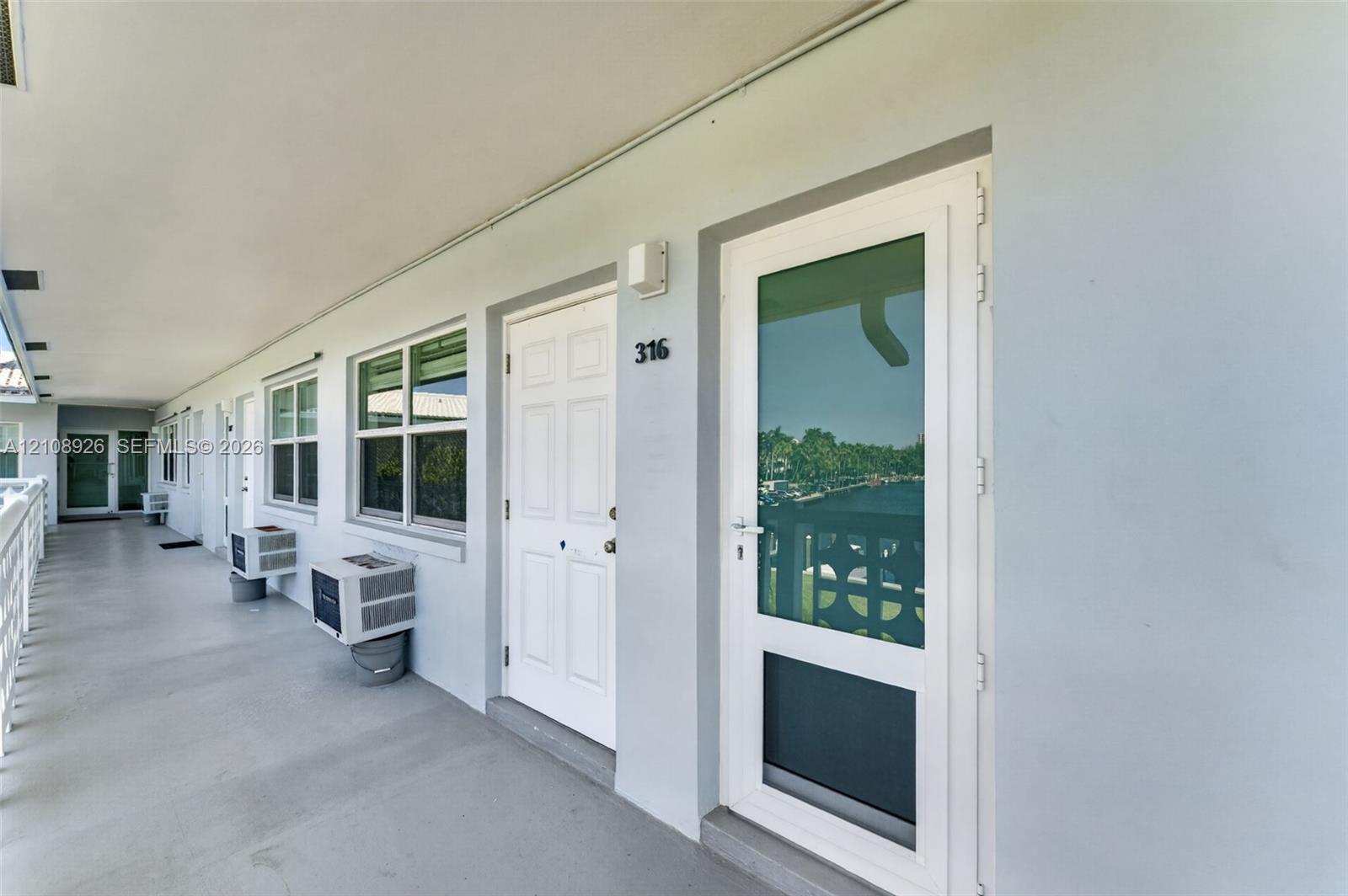 1850 S Ocean Drive 316 Property Photo 10