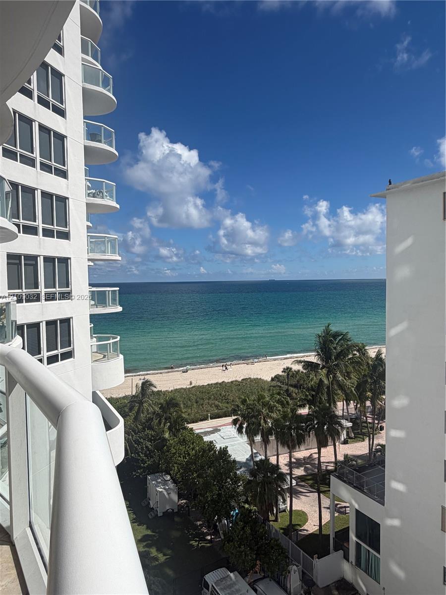 6365 Collins Avenue 906 Property Photo 1