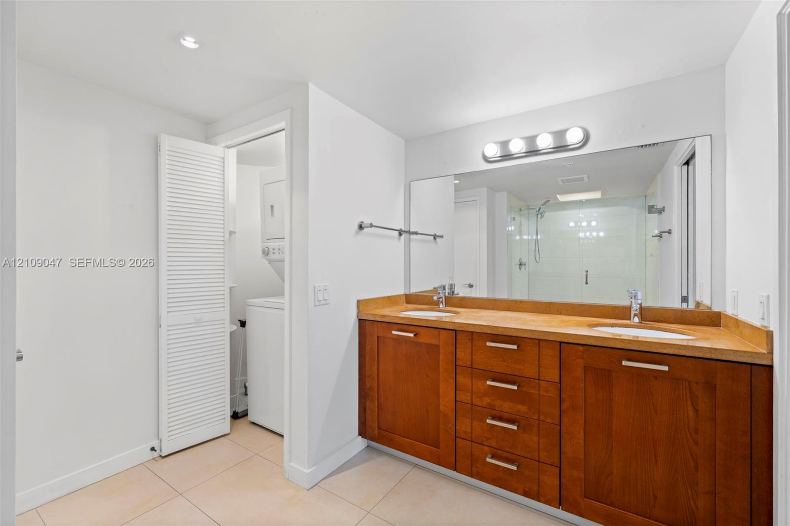 181 Crandon Boulevard 301 Property Photo 11