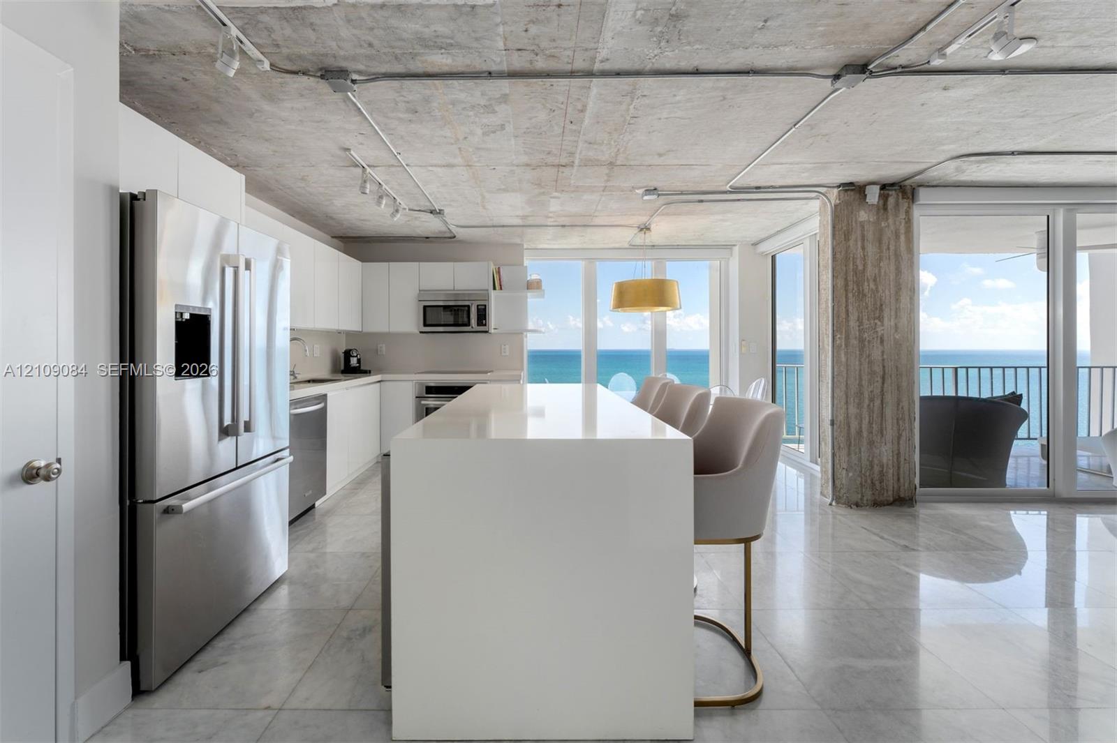 881 Ocean Drive 23c Property Photo 3