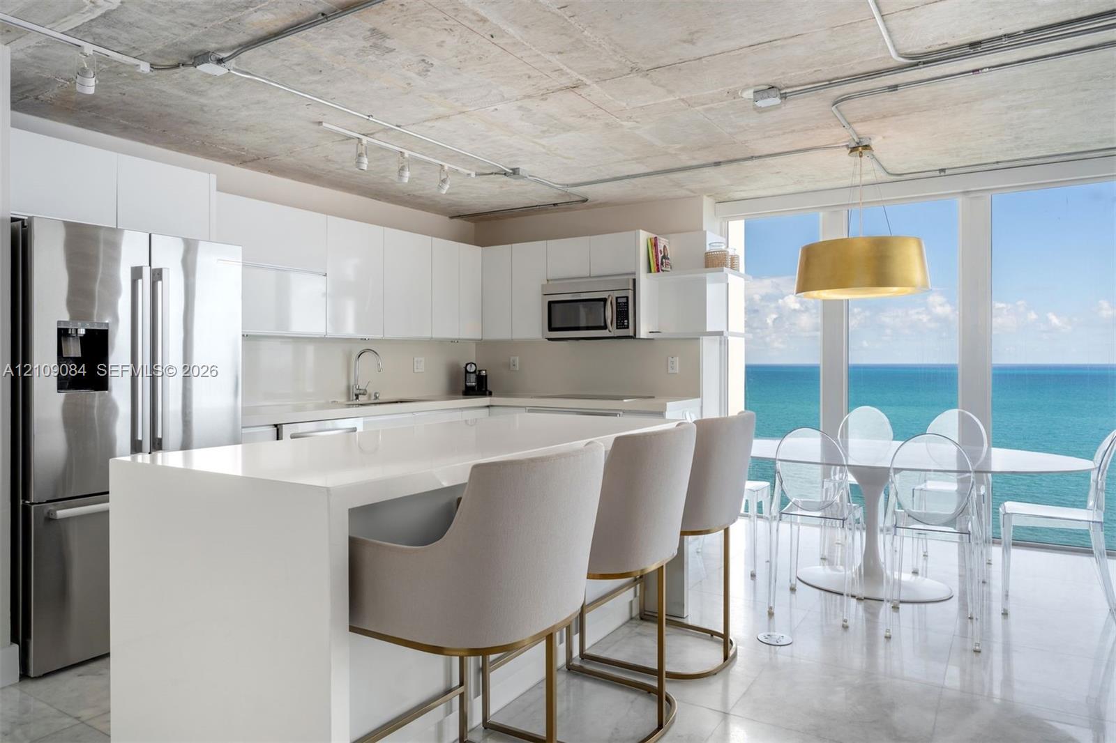 881 Ocean Drive 23c Property Photo 6