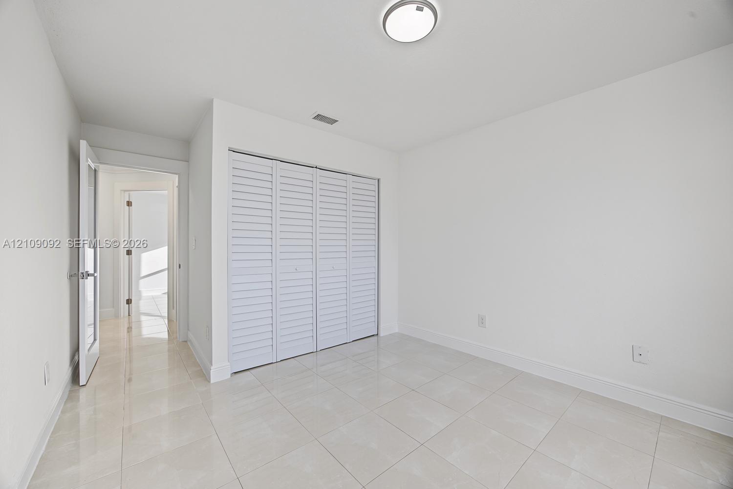A12109092 Property Photo 9