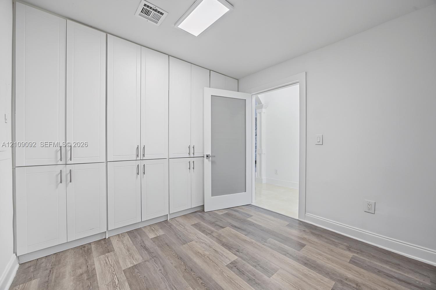 A12109092 Property Photo 12