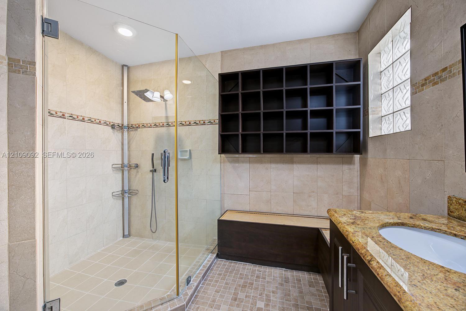 A12109092 Property Photo 21