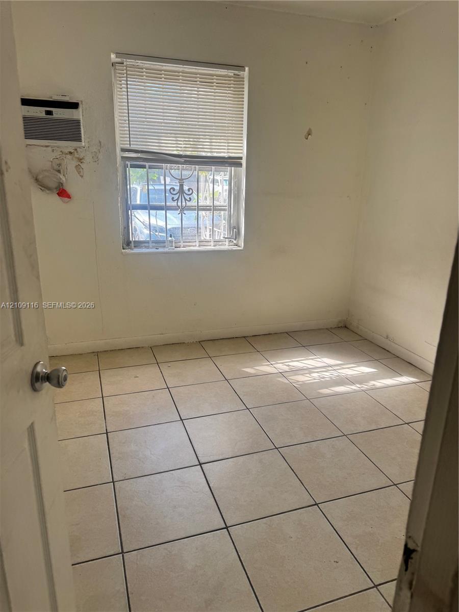 1351 Ne 149th Street Property Photo 7
