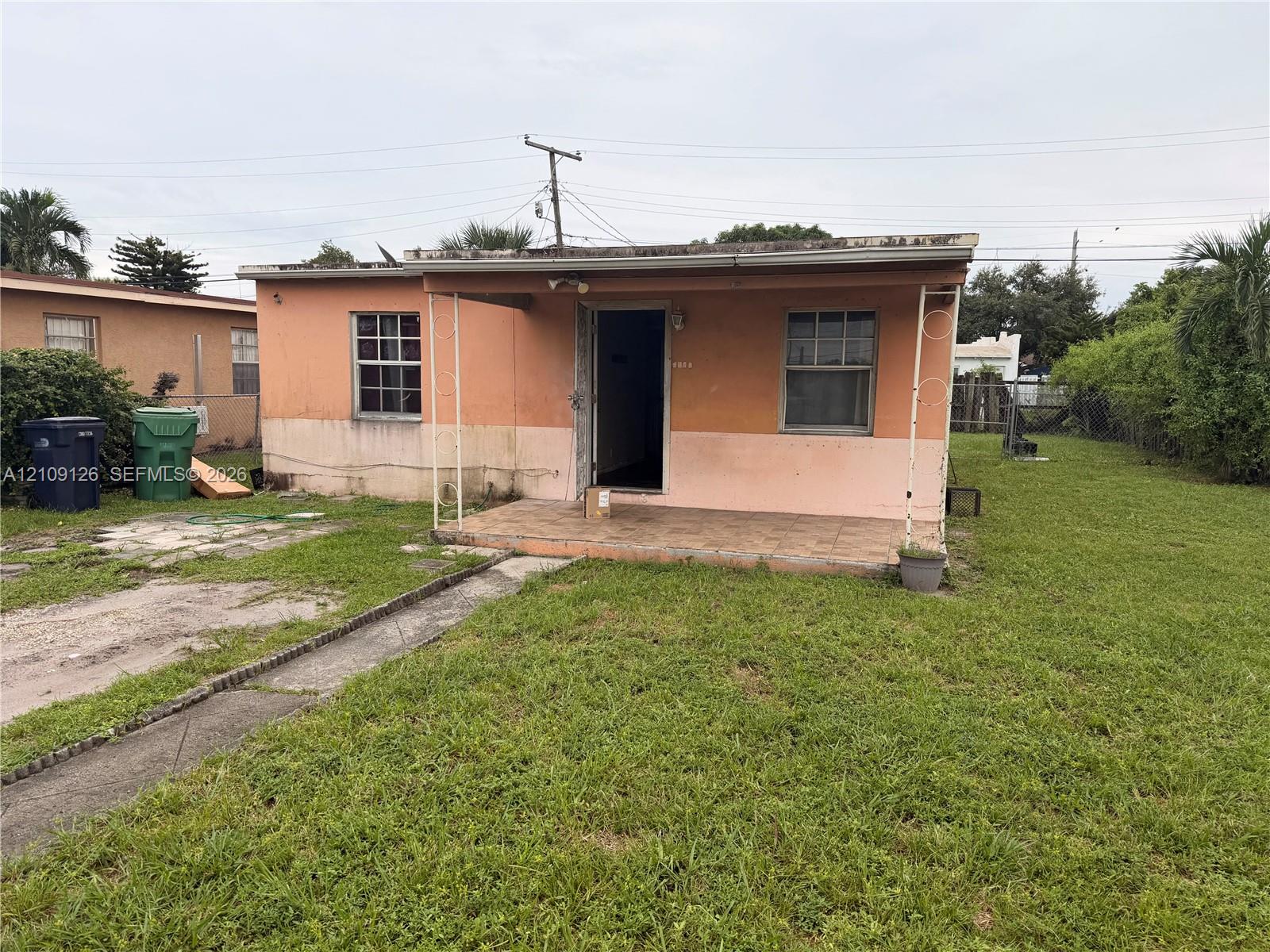2160 Service Road Property Photo 1