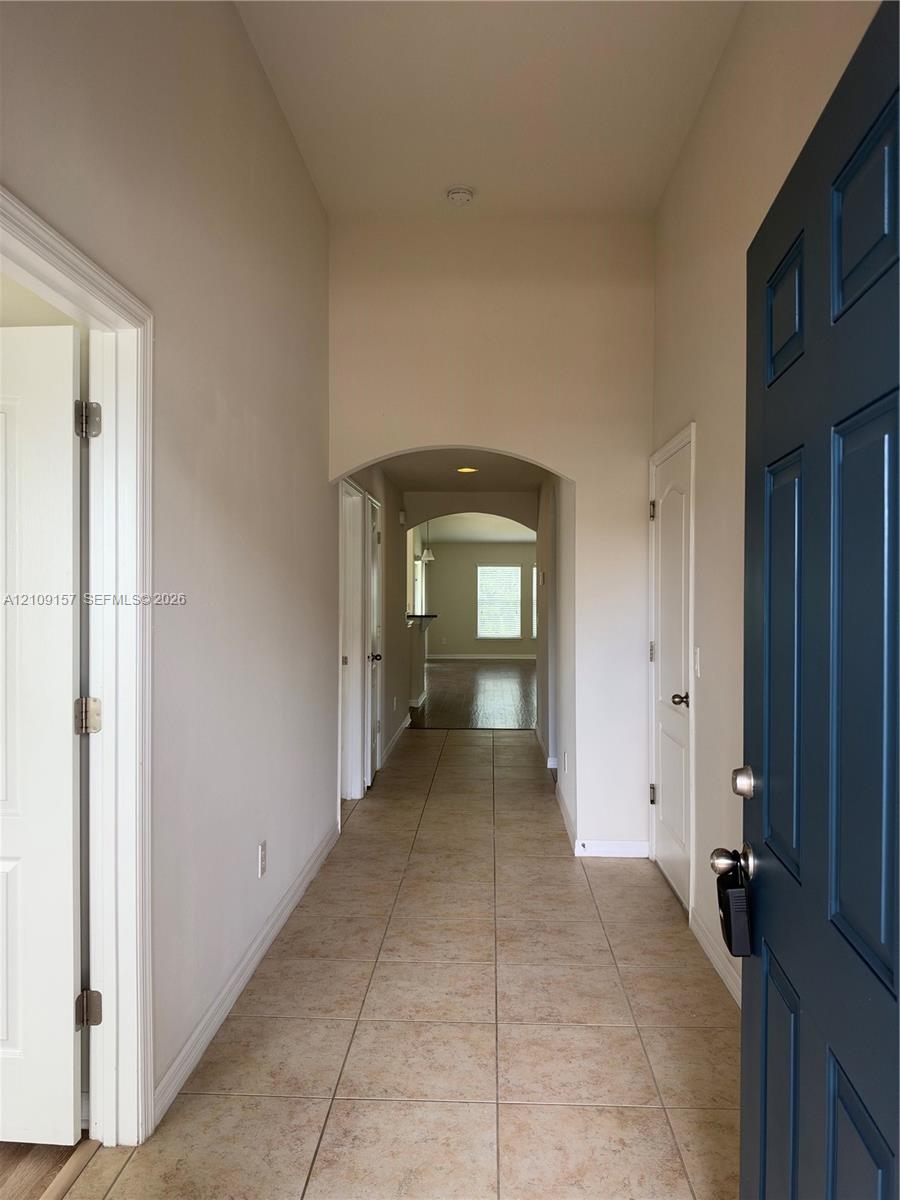 10930 Inside Loop Property Photo 11