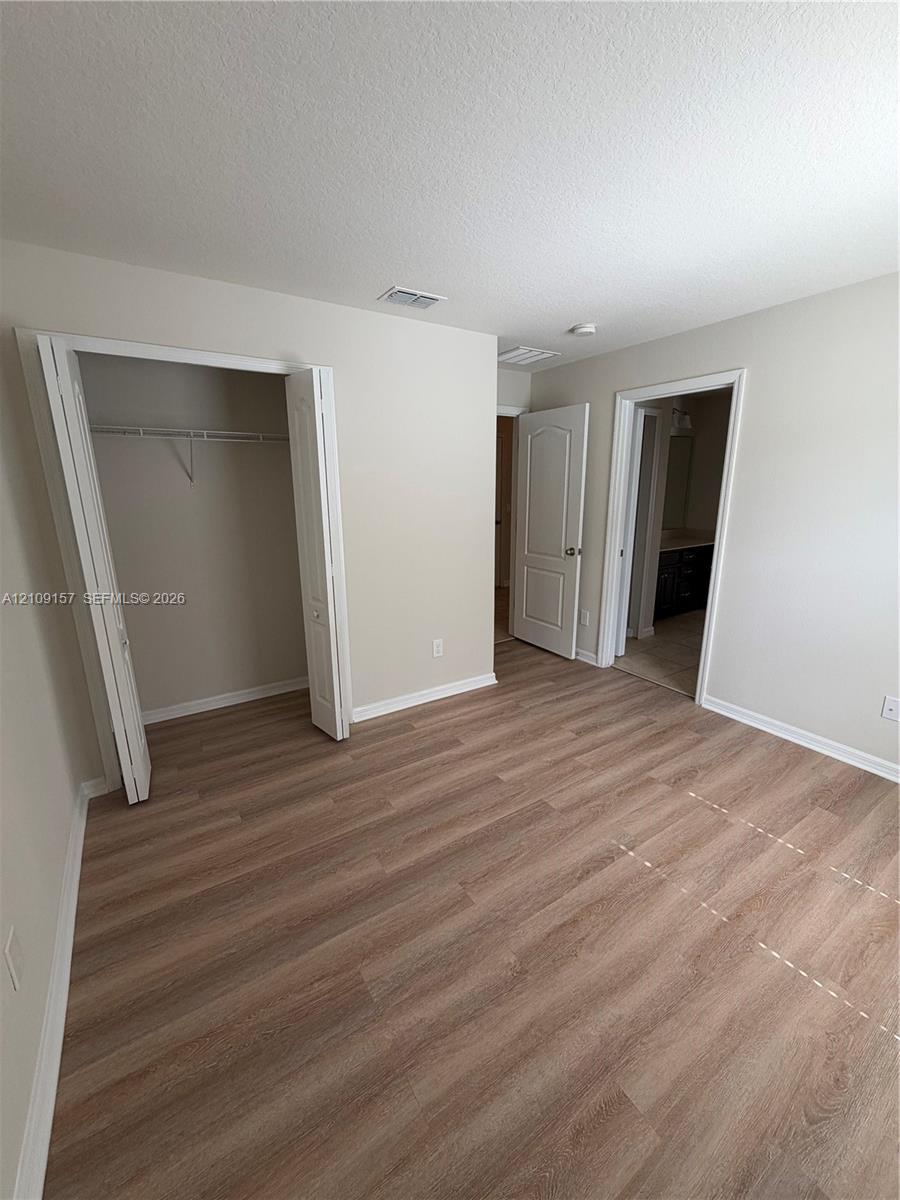 10930 Inside Loop Property Photo 33